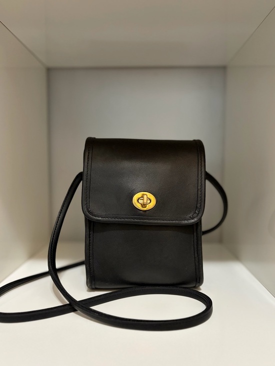 Coach Handbags - Vintage Coach Scooter Bag (#9893) Black Leather Crossbody with Brass Turn-Lock